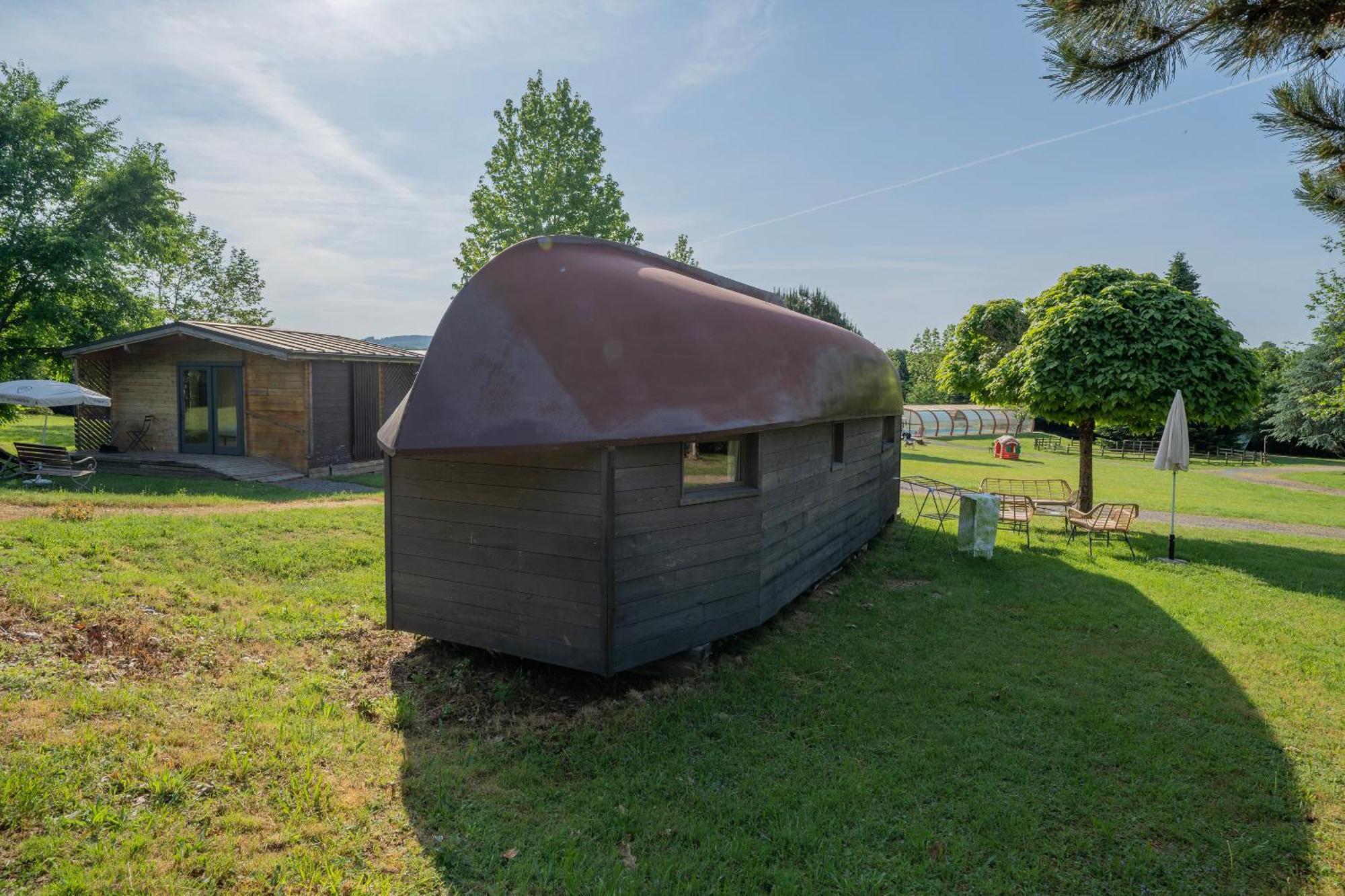 Le Village Des Monedieres Chamberet Exterior foto